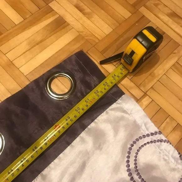 Bouclair 2 panel curtains - Picture 5 of 6